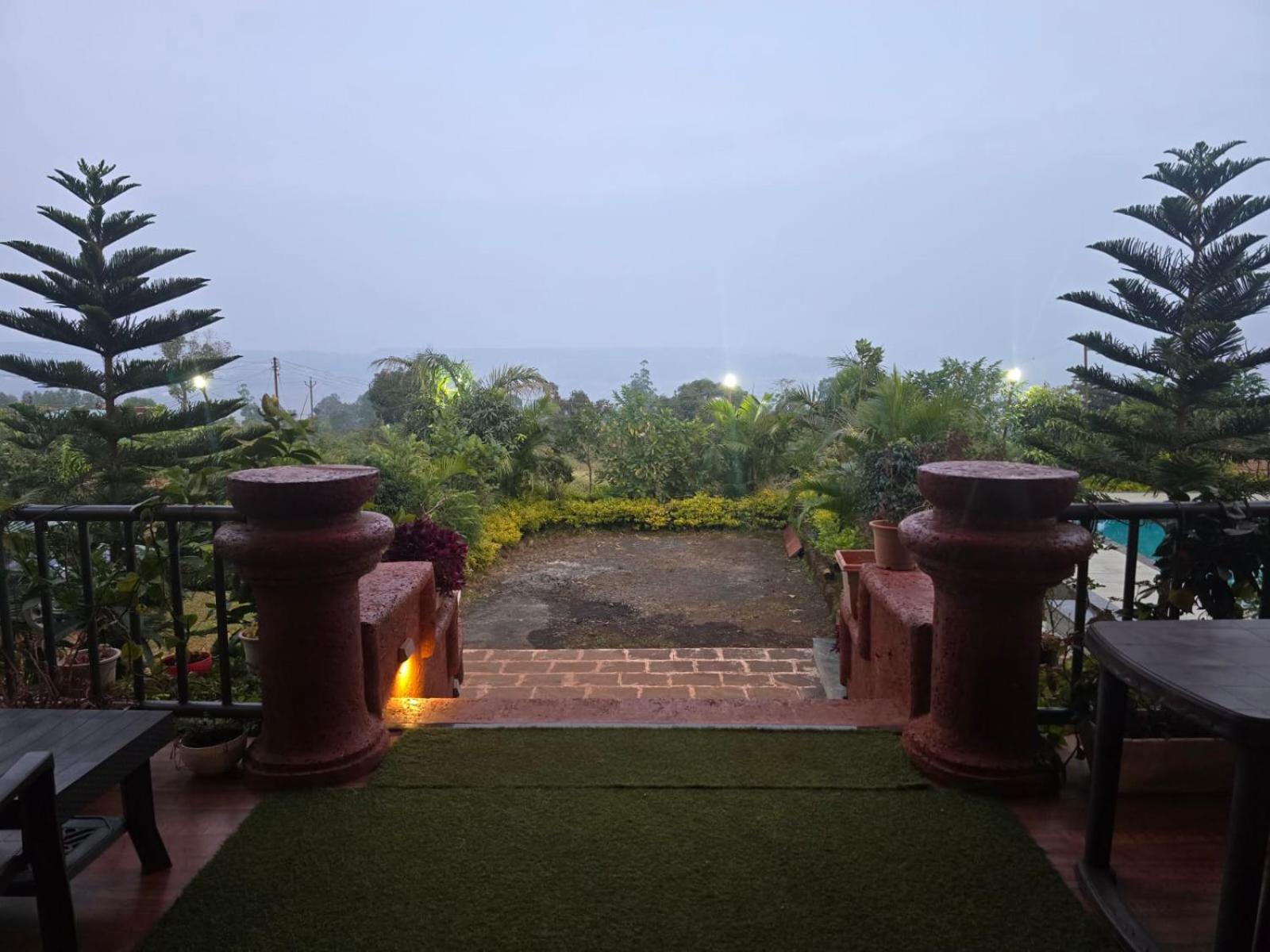 Stone Casa By Vgh 4Bhk Villa With Swimming Pool Mahābaleshwar Buitenkant foto